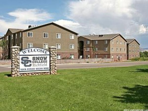 Richfield 12 Plex photo 2