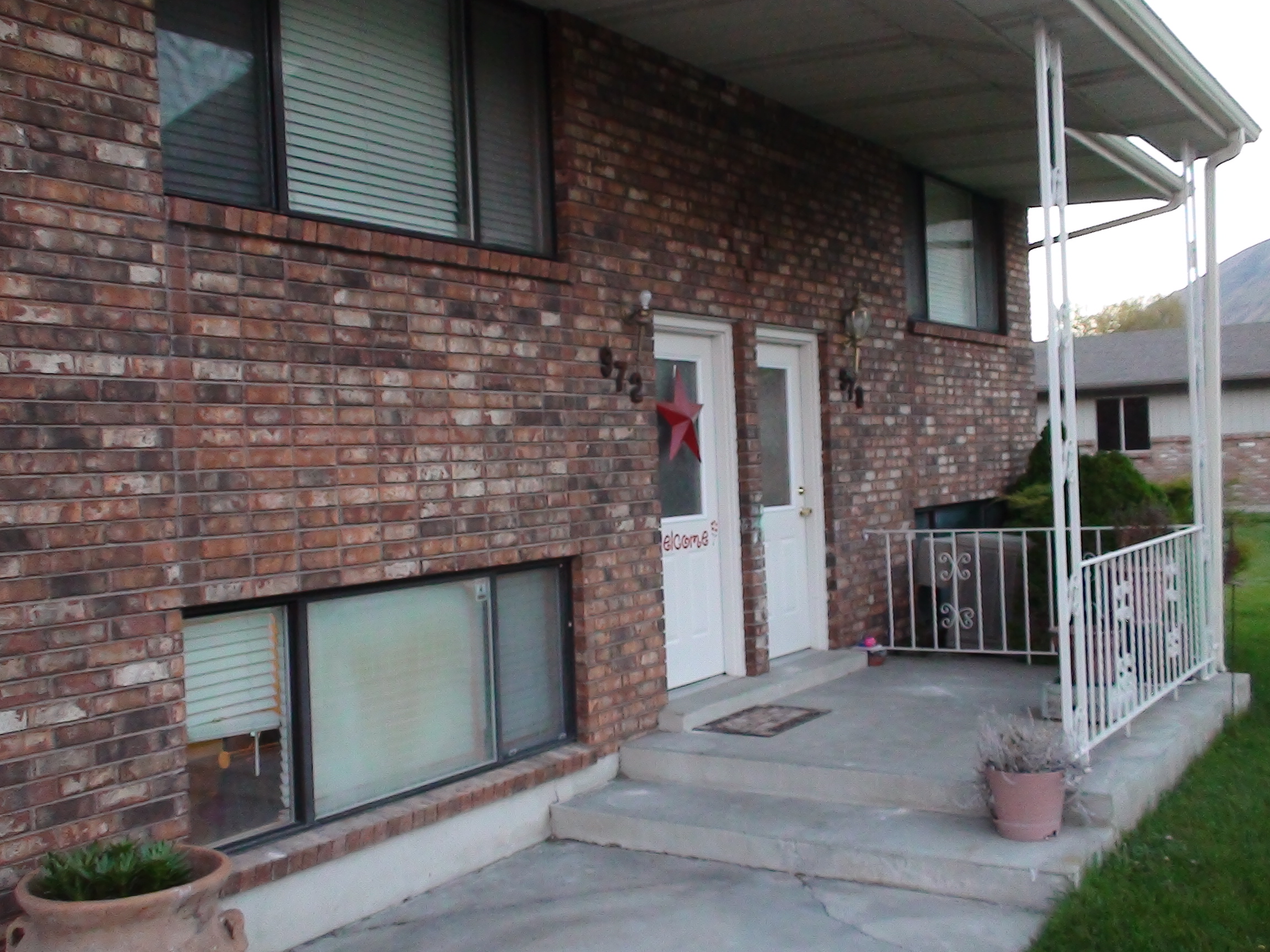 Springville Duplex photo 2